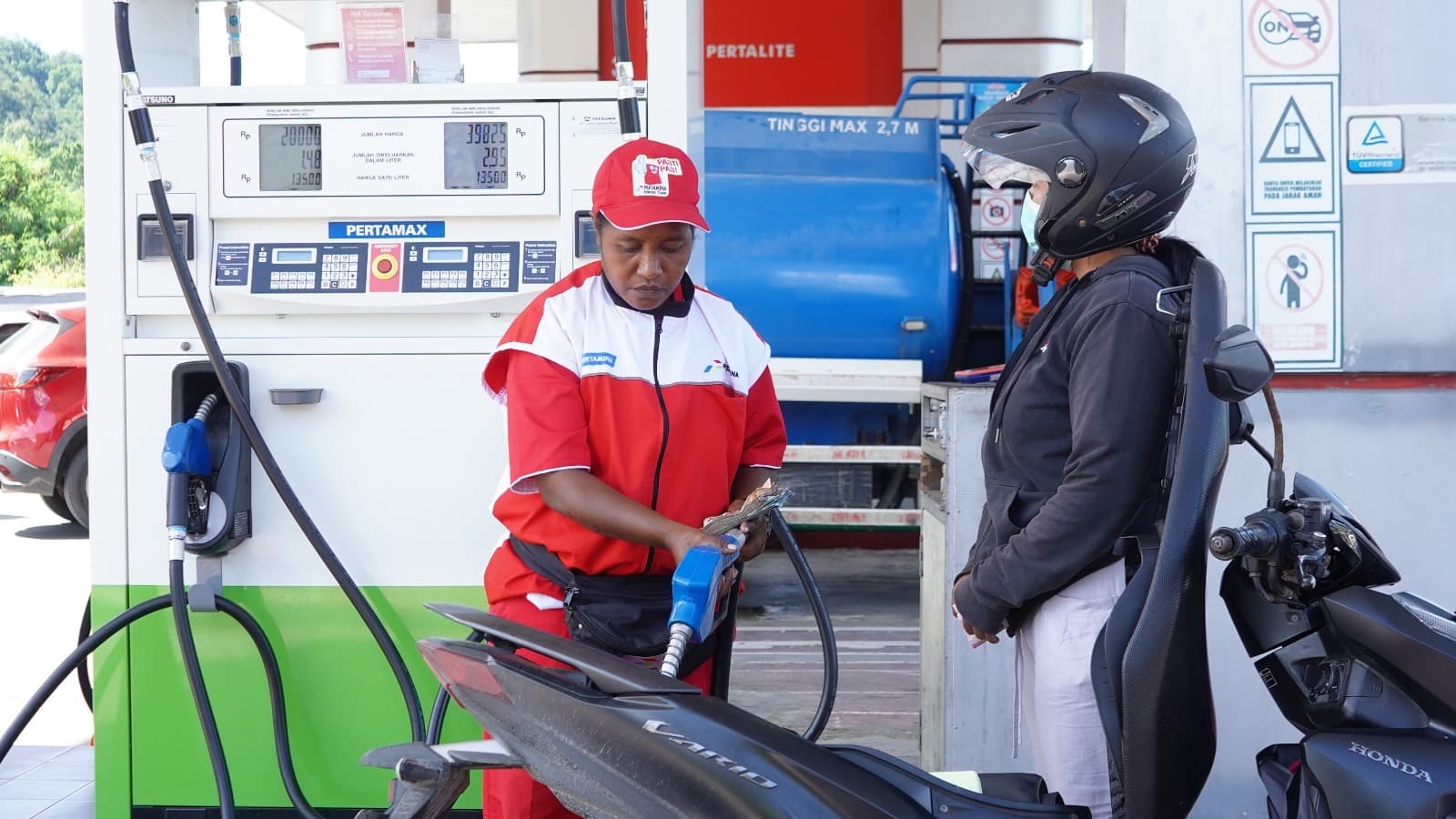 Pertamina Patra Niaga Regional Papua Maluku kembali aktifkan Satuan Tugas Ramadhan & Idul Fitri 2025 mulai 17 Maret hingga 13 April 2025.