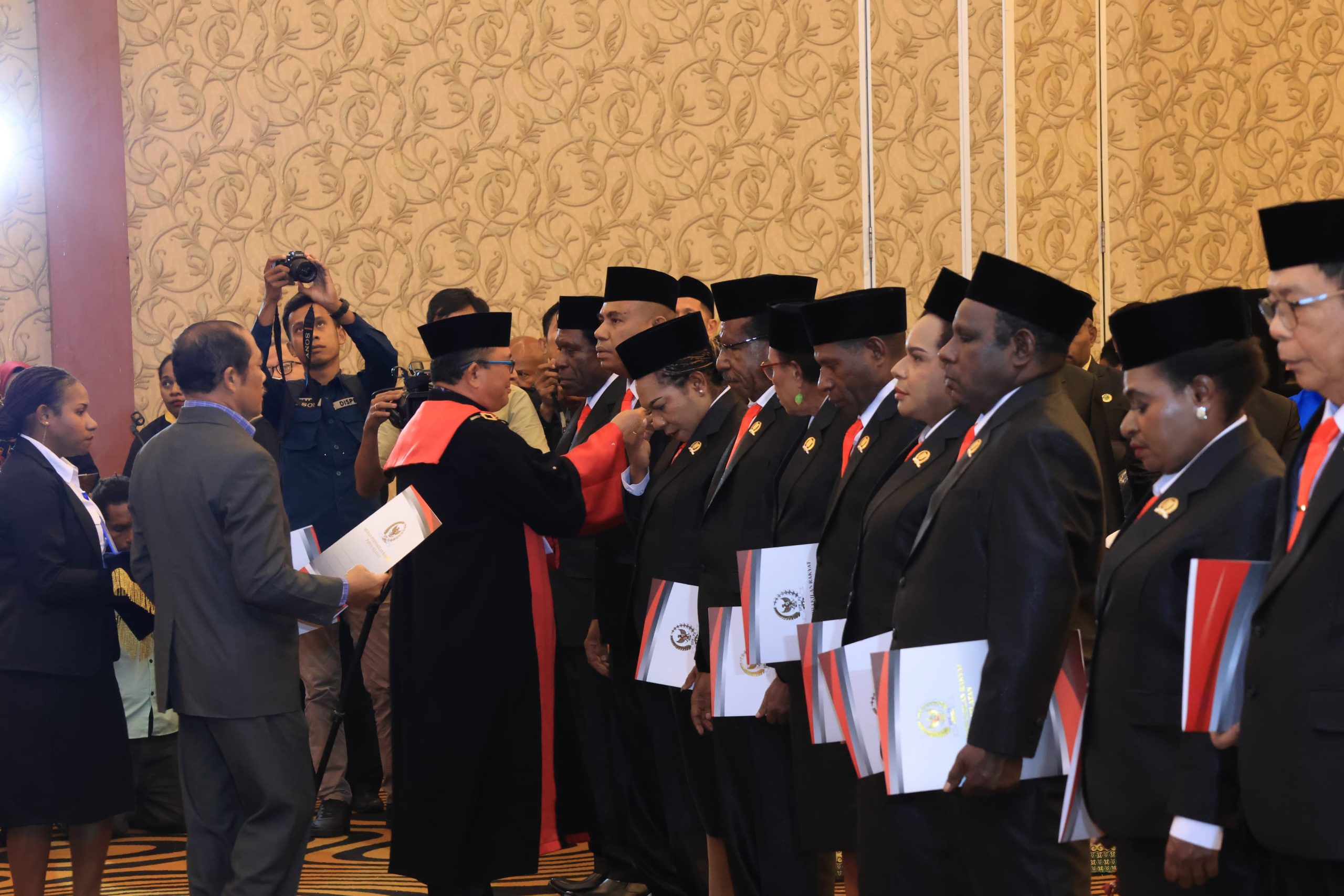 9 Anggota DPR Provinsi Papua Selatan jalur Afirmasi resmi dilantik.