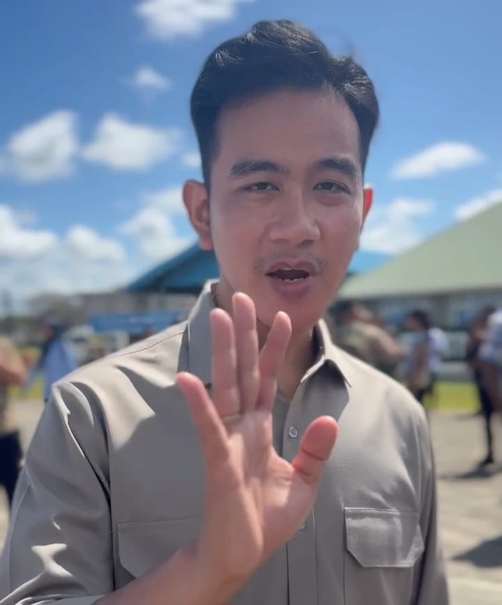 Wakil Presiden Republik Indonesia, Gibran Rakabumung Raka, menyapa Komunitas Wartawan Daerah (KWD) Papua Selatan.