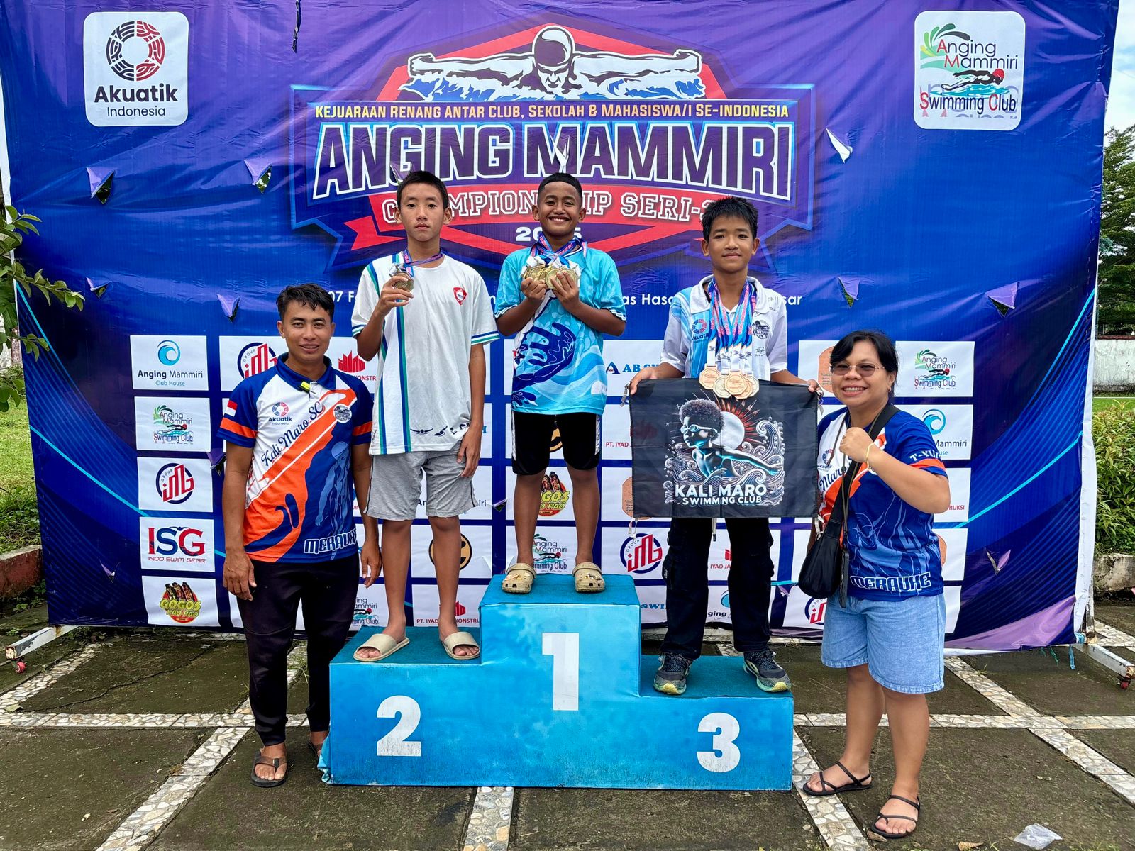 Ananda tampil impresif dengan meraih enam medali dari sejumlah nomor lomba. Foto: Istimewa.
