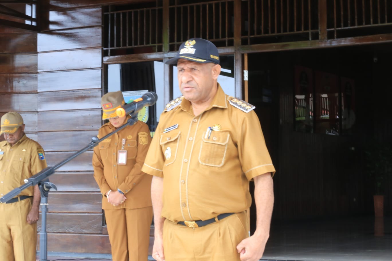 Bupati Kabupaten Pegunungan Bintang (Pegubin), Spei Yan Bidana, ST., M.Si