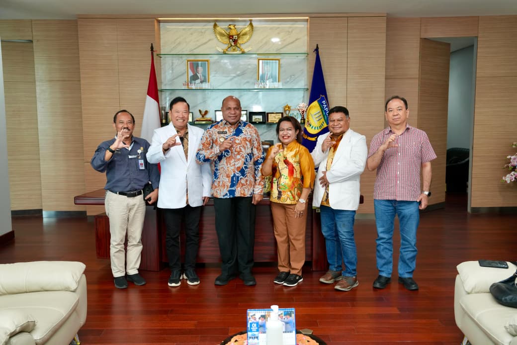 Rumah Sakit Umum Daerah (RSUD) Jayapura bersiap membuka program pendidikan dokter spesialis berbasis rumah sakit (hospital based) sebagai upaya mempercepat pemenuhan tenaga dokter spesialis di Tanah Papua.