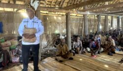 Gubernur Apolo Safanpo melaksanakan kunjungan Safari Ramadan 1447 Hijriah ke Kabupaten Asmat, Selasa (3/3/2026). Foto: Istimewa