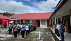 Wakil Bupati Pegunungan Bintang, Arnold Nam, melakukan inspeksi mendadak (sidak) ke sejumlah Organisasi Perangkat Daerah (OPD) dan RSUD Oksibil, Kamis (16/4/2026).