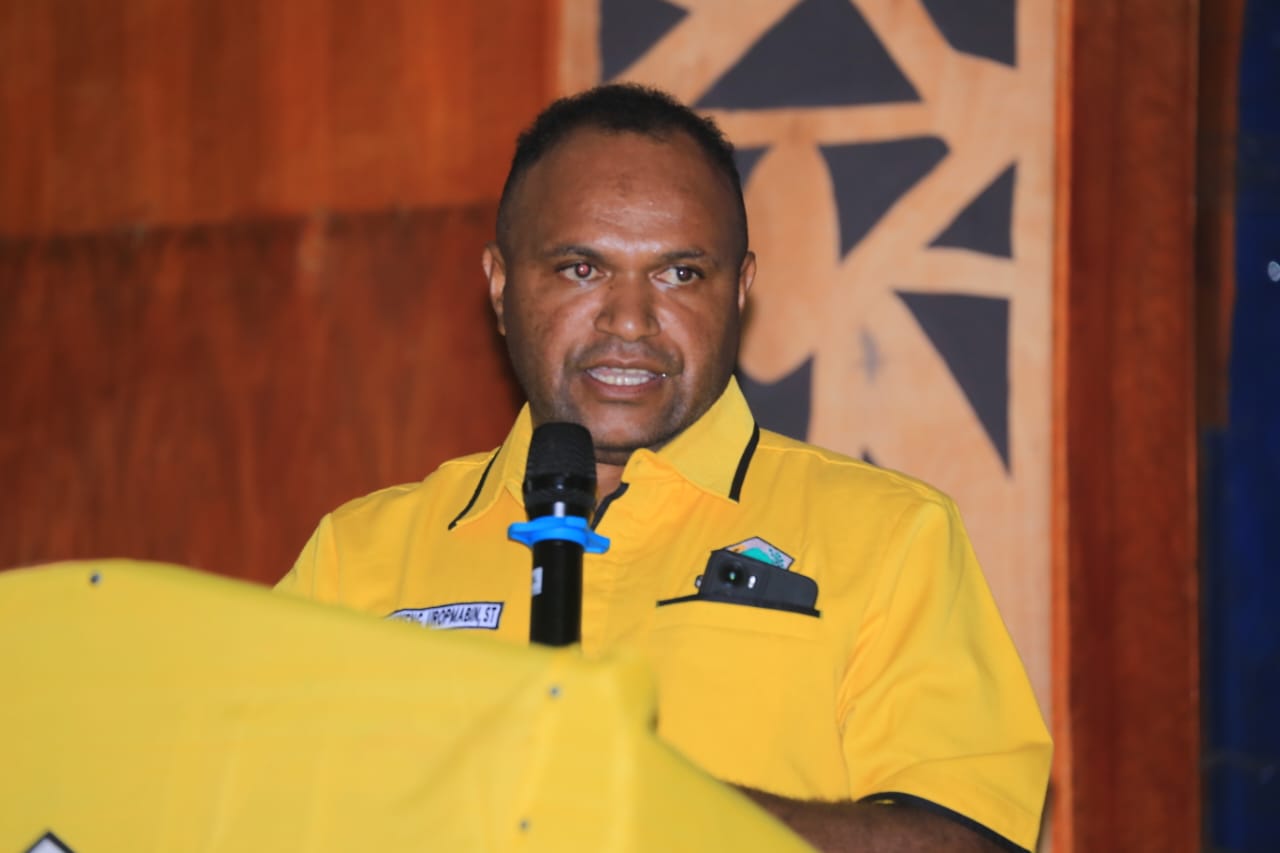 Kris Bakweng Uropmabin, Ketua Dewan Pimpinan Daerah (DPD) II Partai Golkar Kabupaten Pegunungan Bintang periode 2026–2031. Foto: Istimewa