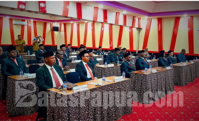 Rapat Pleno MRP Papua Selatan di Merauke. Foto: Bataspapua.com/Jam's