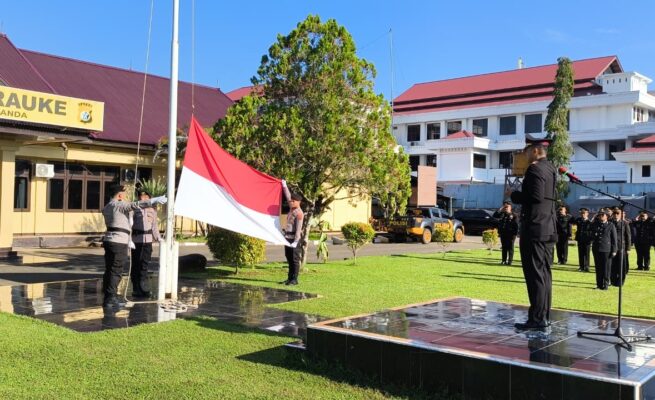 Kepolisian Resor (Polres) Merauke melaksanakan Upacara Peringatan Hari Lahir Pancasila Tahun 2026 di Lapangan Mapolres Merauke, Senin (1/6/2026) pagi.