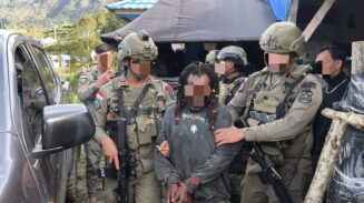 EK diamankan saat personel Satgas Operasi Damai Cartenz di kawasan pemukiman warga Kampung Bilogai, Distrik Sugapa, Kabupaten Intan Jaya, Sabtu (30/05/2026) sekitar pukul 09.30 WIT.