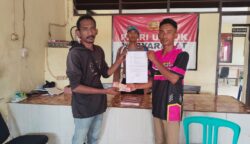 Kepolisian Sektor (Polsek) Kurik berhasil memfasilitasi penyelesaian perkara kecelakaan lalu lintas melalui mekanisme mediasi yang mengedepankan musyawarah dan mufakat. Proses tersebut menghasilkan kesepakatan damai antara kedua belah pihak sebagai bentuk penyelesaian secara kekeluargaan. Foto: Ist