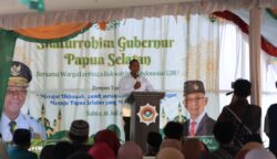 Gubernur Papua Selatan, Apolo Safanpo, dalam acara Silaturahmi Pemerintah Provinsi Papua Selatan bersama Lembaga Dakwah Islam Indonesia (LDII) yang berlangsung di halaman Masjid Baitul Makmur, Merauke, Sabtu (18/7/2026).