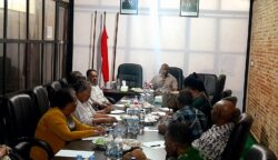 Majelis Rakyat Papua (MRP) Provinsi Papua Selatan menerima aspirasi yang disampaikan Ikatan Anak Cucu Perintis di kantor MRP Papua Selatan, Kamis (23/7/2026). Foto: Bataspapua.com/Jamal Y.Bwariat