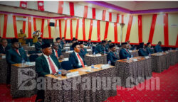 Anggota MRP Papua Selatan sedang melaksanakan rapat pada satu kesempatan di Merauke. Foto: Bataspapua.com/Jam's