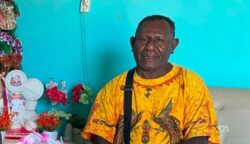 Ketua Lembaga Masyarakat Adat (LMA) Kabupaten Merauke, Frederikus Mahuze. Foto: Bataspapua.com/Ist