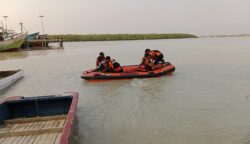 Kantor Pencarian dan Pertolongan Merauke langsung mengerahkan satu tim rescue beranggotakan delapan personel pada pukul 16.10 WIT menuju lokasi kejadian. Foto: Bataspapua.com/Ist