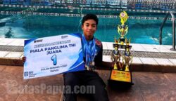 Rizky Aldrian Apriliano, kembali menunjukkan performa gemilang di arena renang tingkat regional. Foto: Bataspapua.com/Ist
