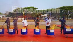 Komando Daerah Angkatan Laut (Kodaeral) XI Merauke bersama Pemerintah Provinsi Papua Selatan, Bea Cukai Merauke dan sejumlah instansi terkait memusnahkan sebanyak 1.498.800 batang rokok ilegal hasil penindakan di Kabupaten Merauke. Foto: Bataspapua.com/Jam's