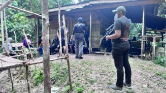 Aparat mengamankan HN alias YN yang disebut sebagai salah satu pimpinan kelompok bersenjata Kodap I Mamta, bersama empat orang lainnya, yakni AM (37), AI (29), NW (20), dan BN (45), pada Selasa (15/9/2026).