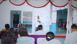 Staf Ahli Gubernur Bidang Pengembangan Otonomi Khusus Papua Selatan, dalam launching Satuan Pelayanan Pemenuhan Gizi (SPPG) untuk mendukung pelaksanaan program MBG di Kelapa Lima, Merauke, Jumat (2/10/2026).